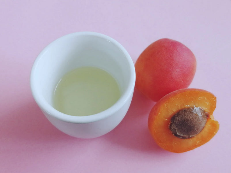 Apricot kernel oil - everything you need to know